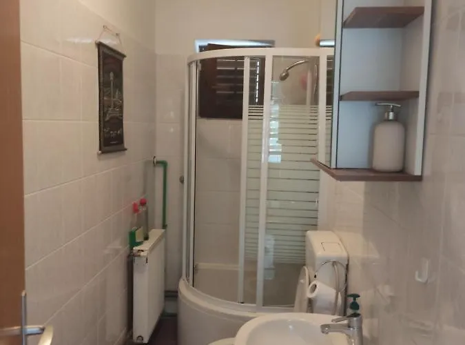 Bruna App * 시베니크